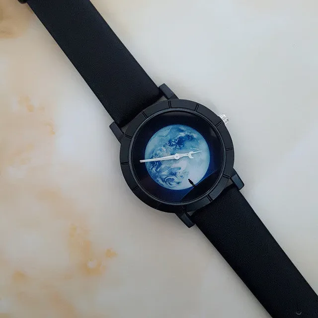 2017 Creative Angel Wings Pattern Personality Female Starry Sky Space Watch Unique Crescent Shape Second Hand Watch