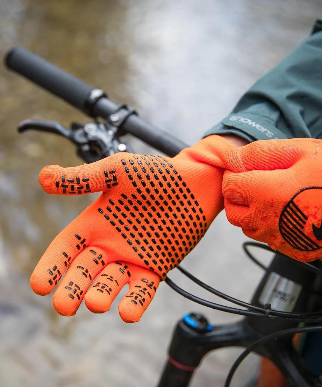 Cross Point Knit Waterproof Gloves