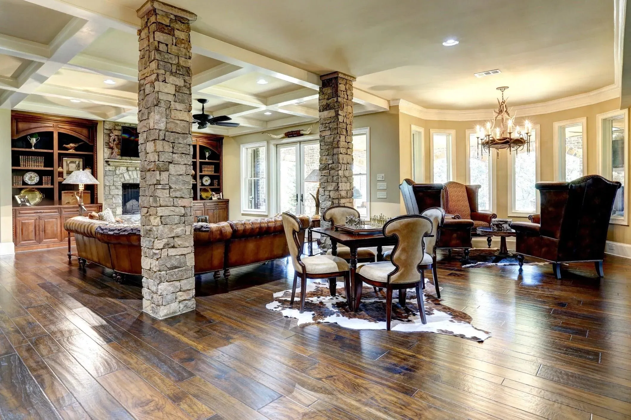 Elegant 3-Bedroom Home with Expansive Living Space