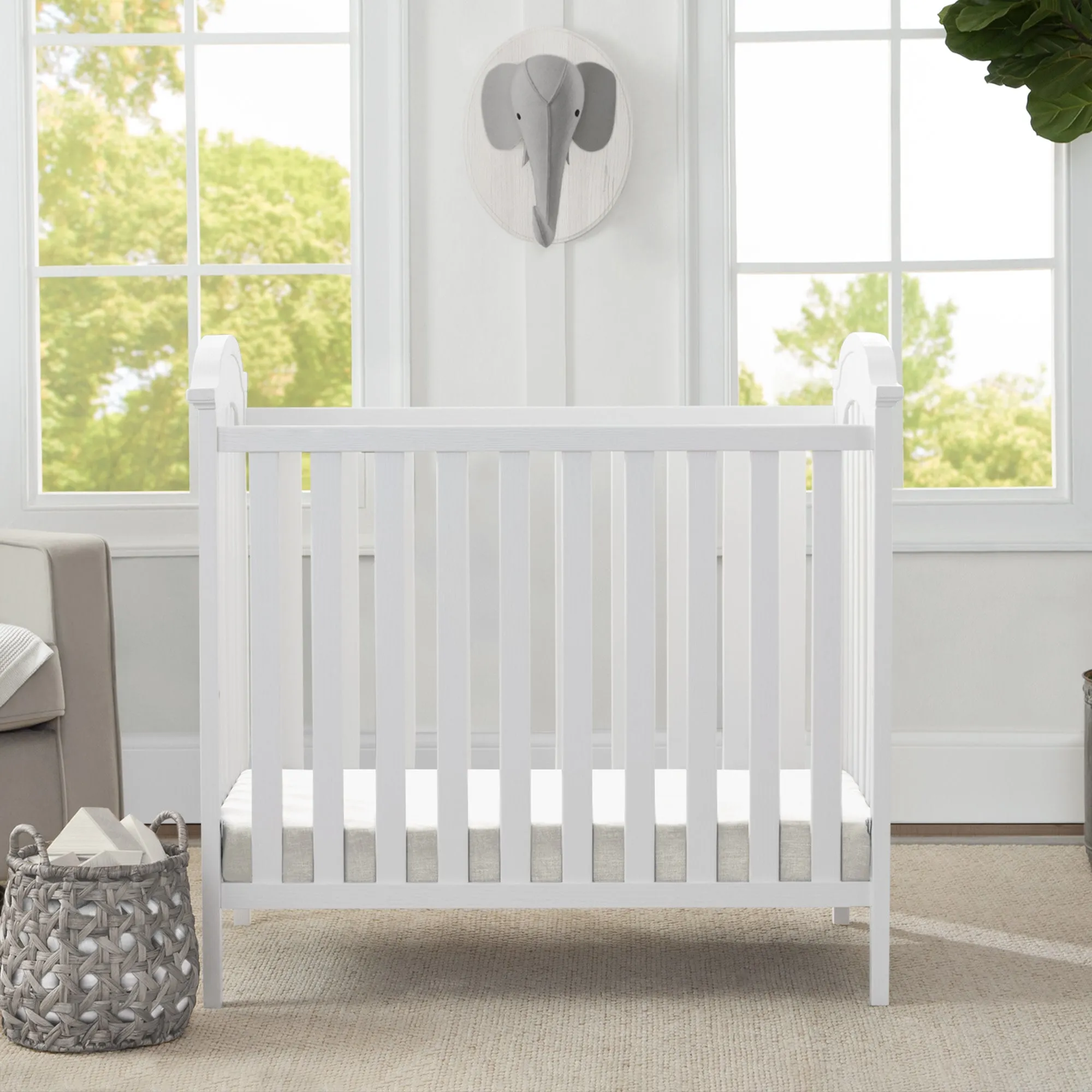 Farmhouse Mini Baby Crib with 2.75-inch Mattress
