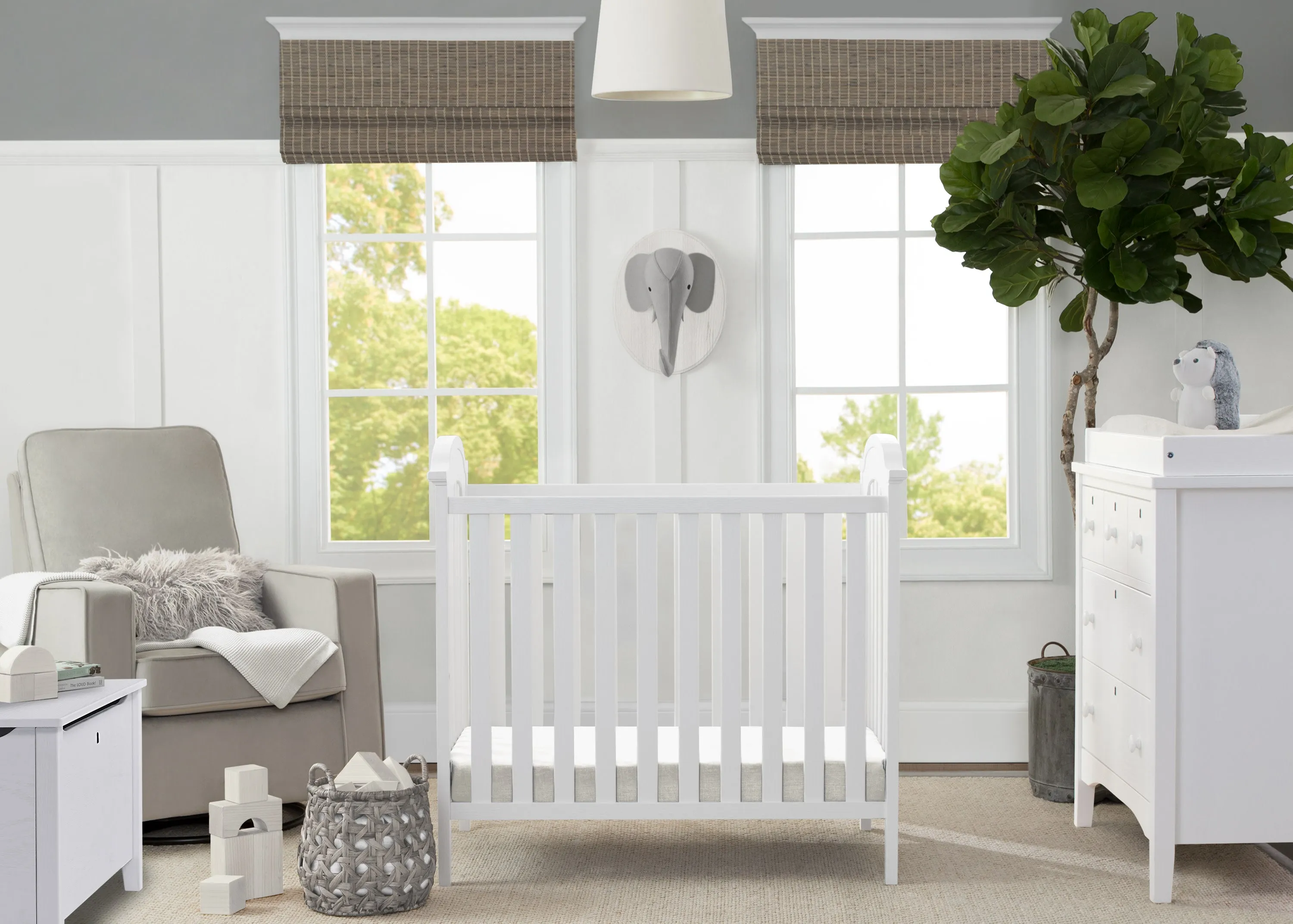 Farmhouse Mini Baby Crib with 2.75-inch Mattress