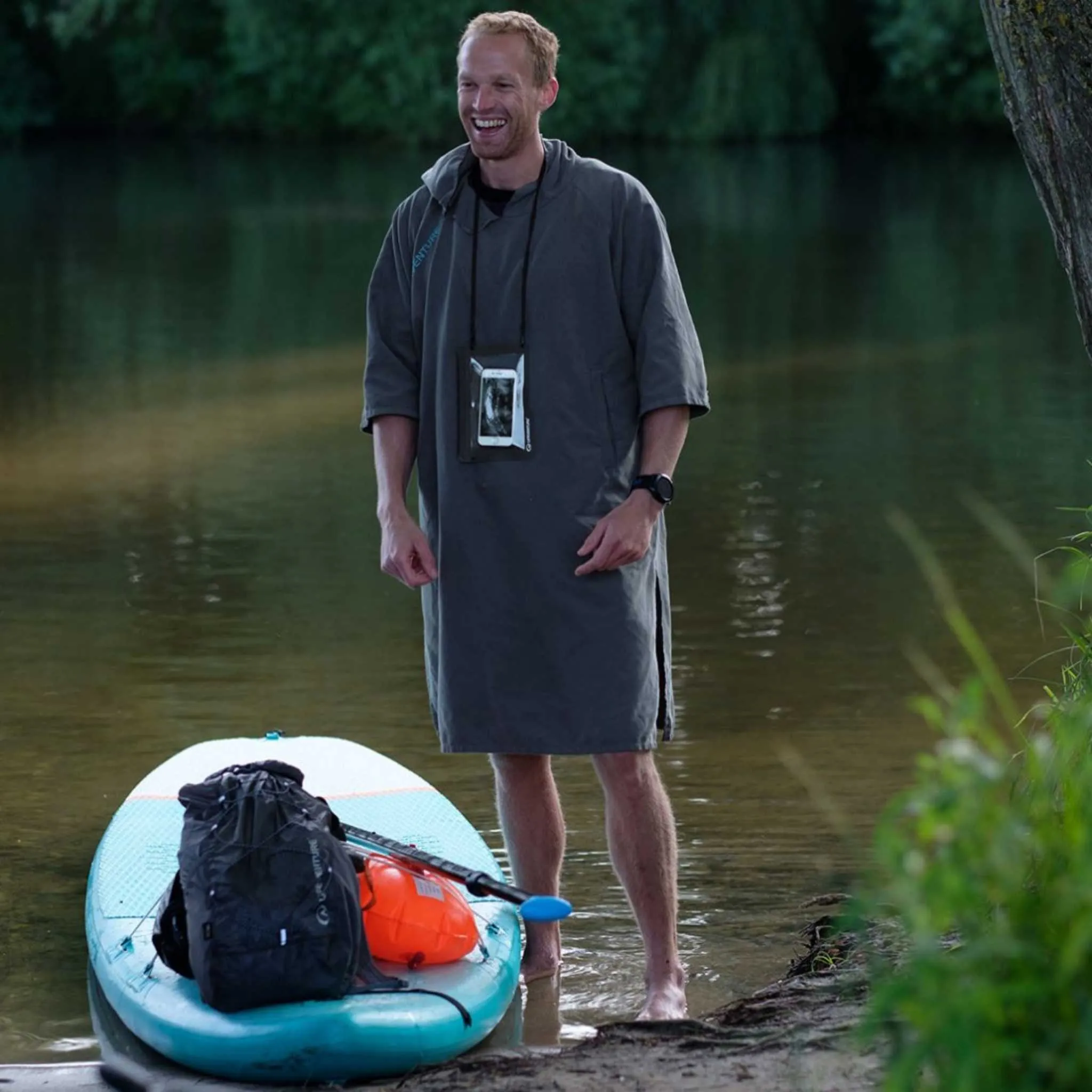 Lifeventure Lightweight Compact Changing Robe